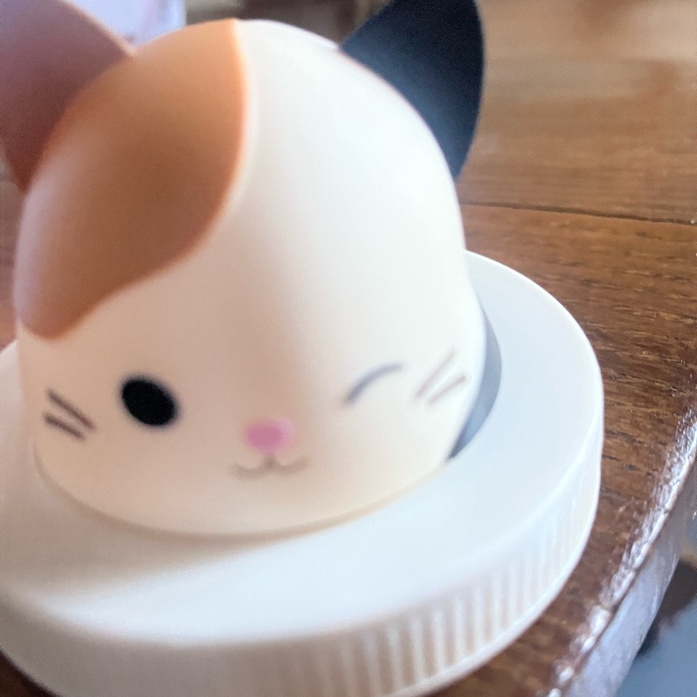 Adorable Squishmallow Party Decoration Set - Picture 9 of 12